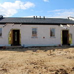 Budowa mieszkań komunalnych w Woli Krzysztoporskiej - elewacja jednego z budynków