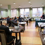 Radni Rady Gminy Wola Krzysztoporska podczas sesji budżetowej