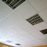 Sufit podwieszany - remont sali