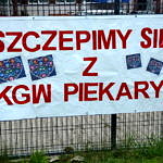 Na płocie baner: szczepimy się z KGW Piekary