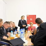 Zjazd gminny OSP -strażacy przy stołach