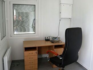 PSZOK - nowe biuro: biurko, sprzęt, fotel