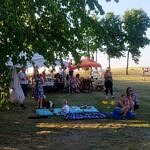 Mieszkańcy podczas pikniku