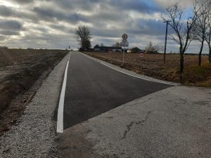 Wyremontowana droga Huta - Mzurki